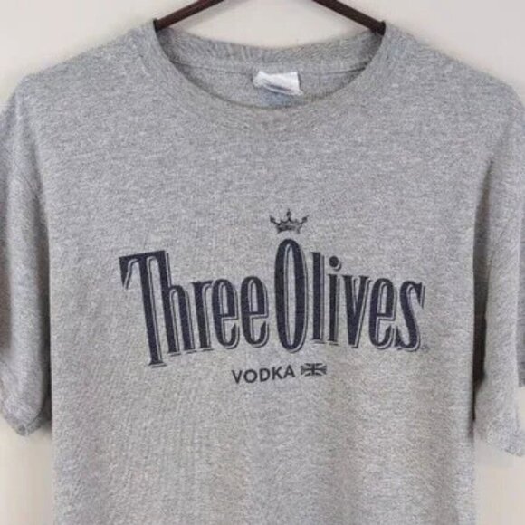 Three Olives Vodka Gray Promo Tee Size L - Picture 1 of 8